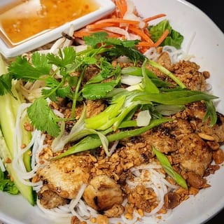 Chicken Vermicelli Bowl